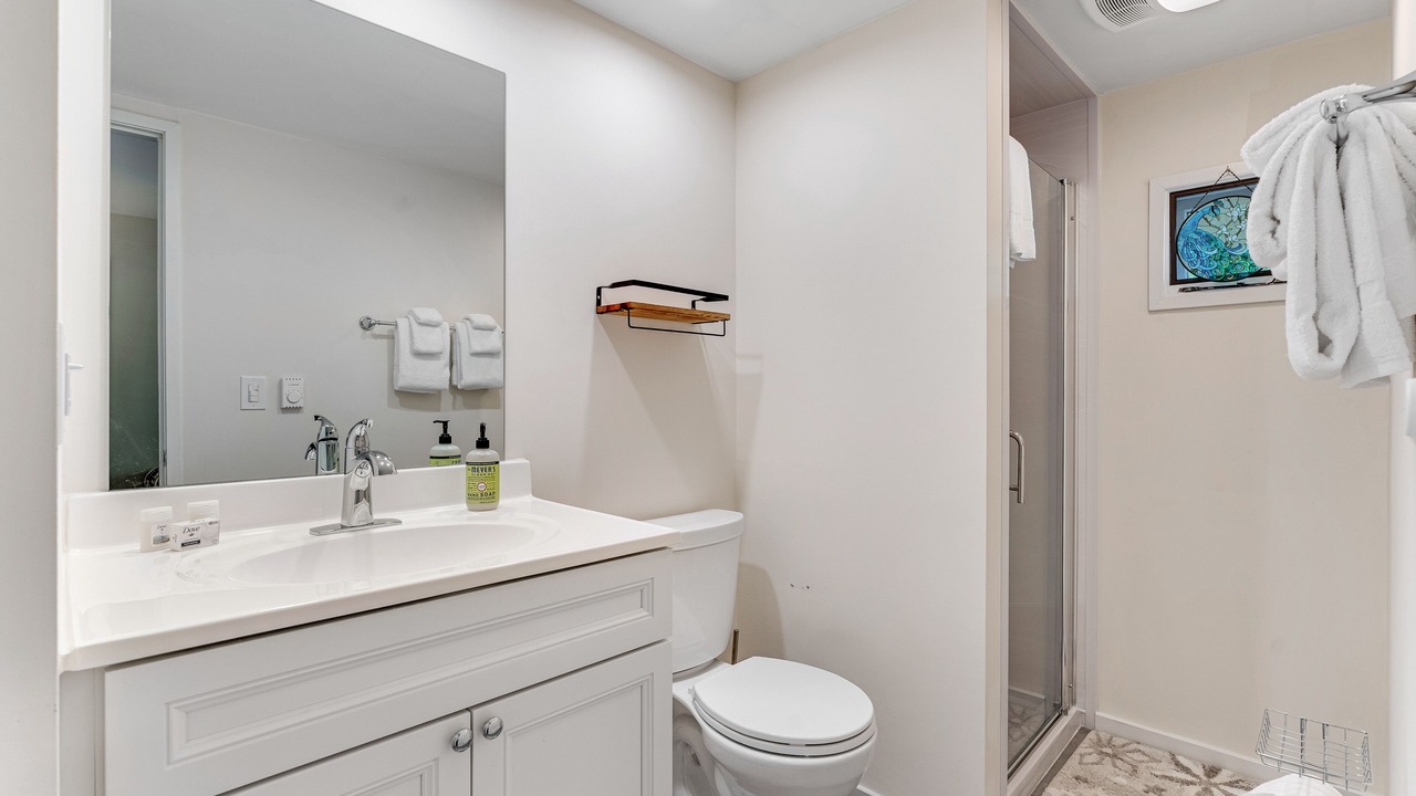 Photo of Bathroom in Warren