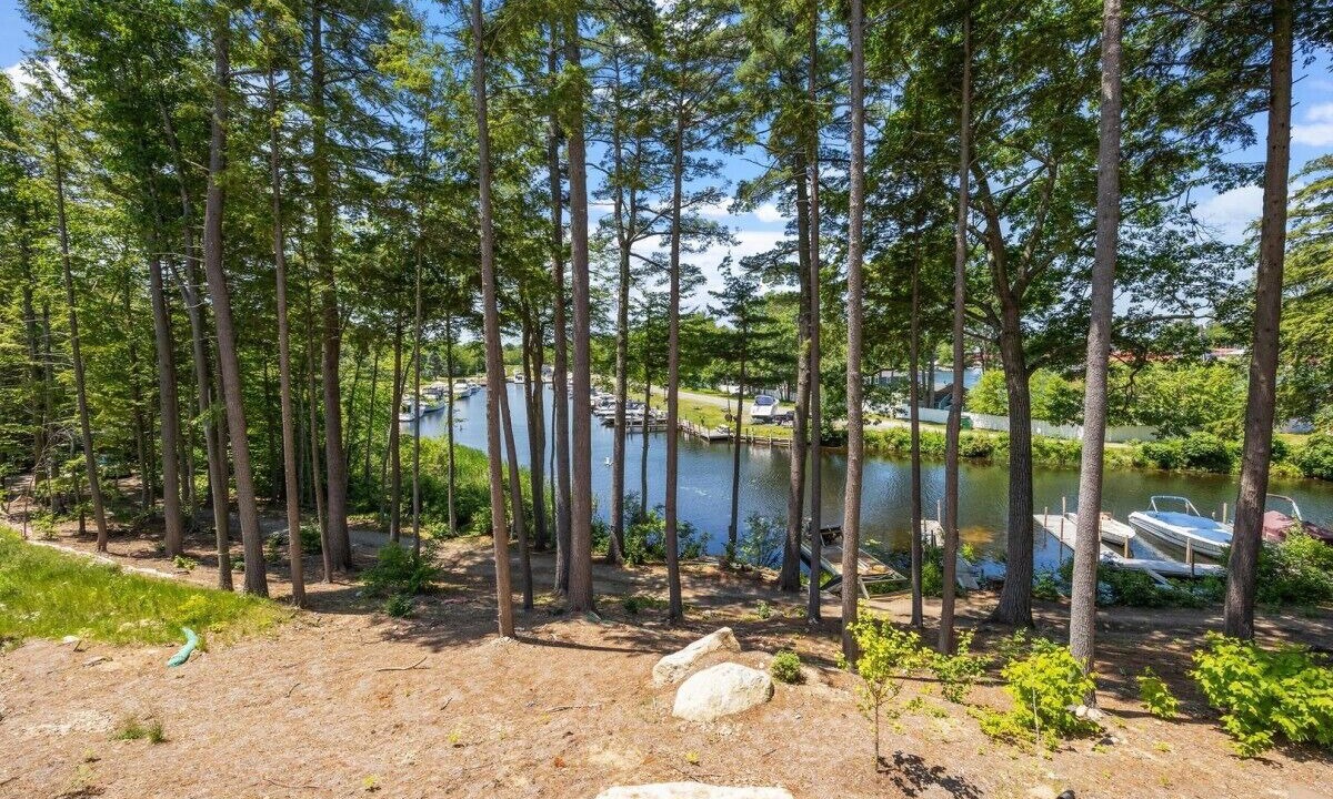Photo of Outdoor in Gilford