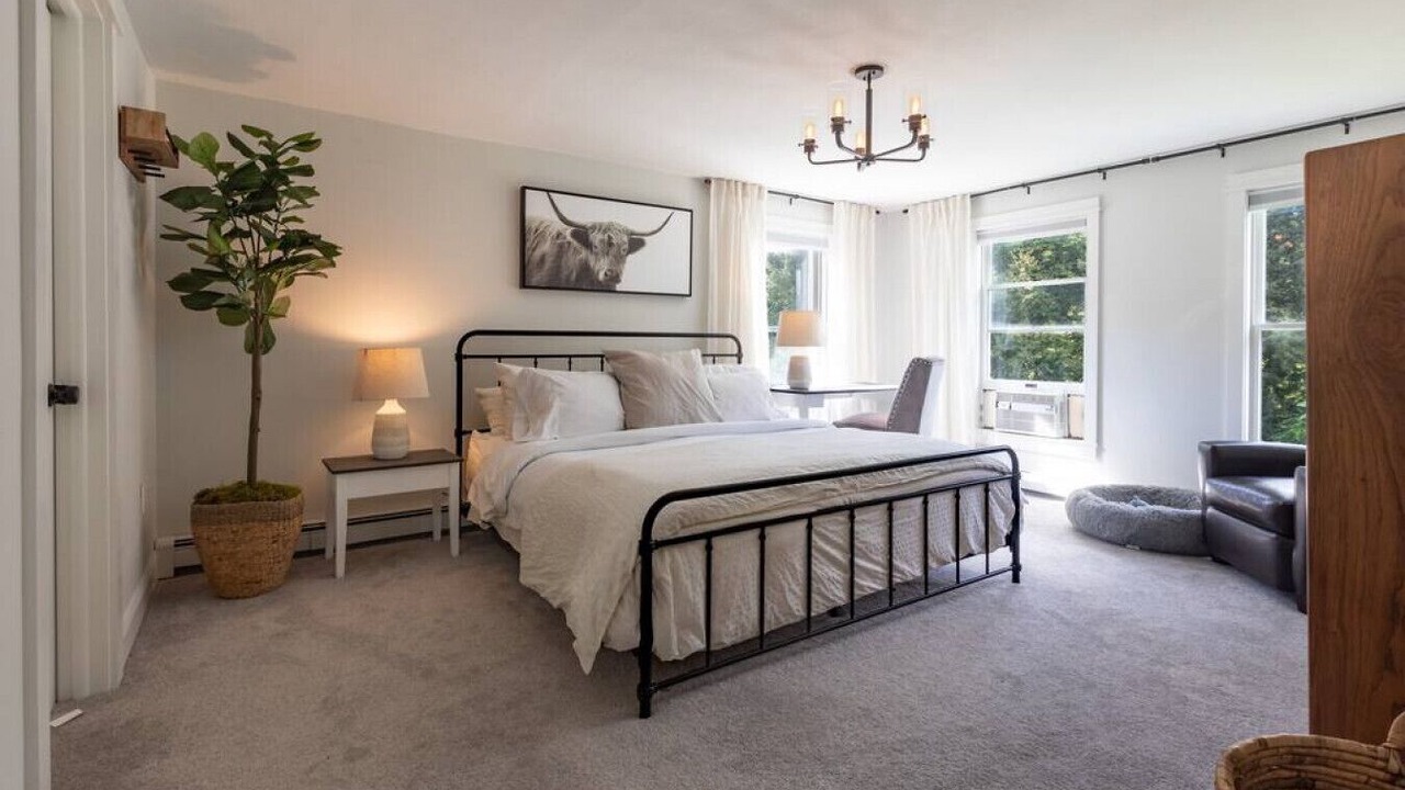 Photo of Bedroom in Bridgewater Corners