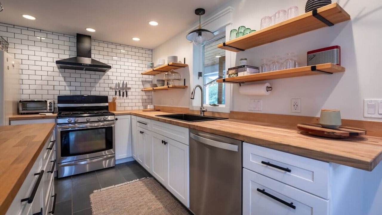 Photo of Kitchen in Bridgewater Corners
