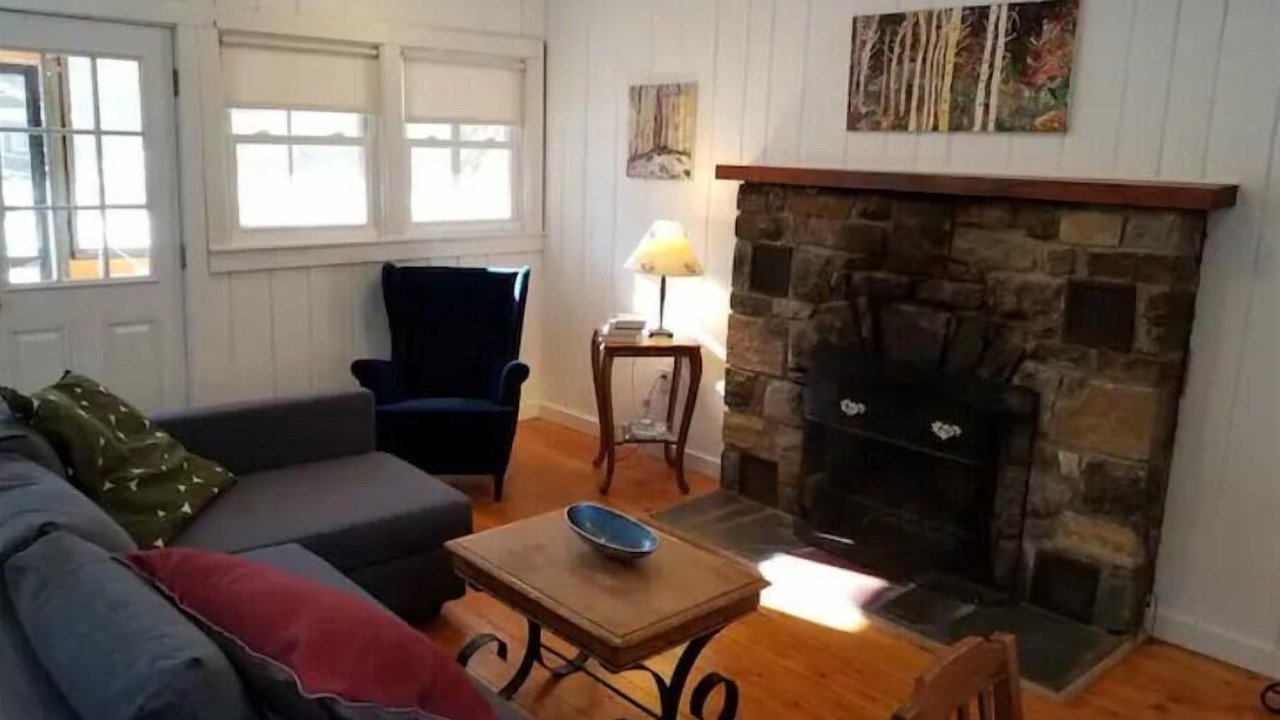Photo of Livingroom in Johnsburg