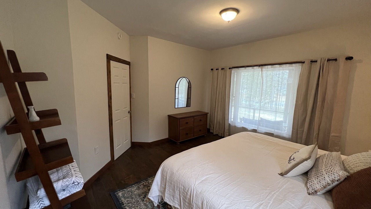 Photo of Bedroom in Schroon Lake