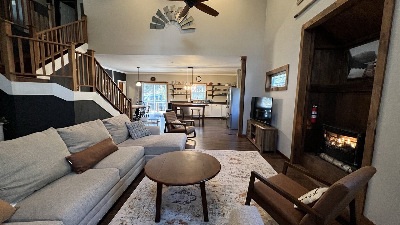 Photo of Livingroom in Schroon Lake