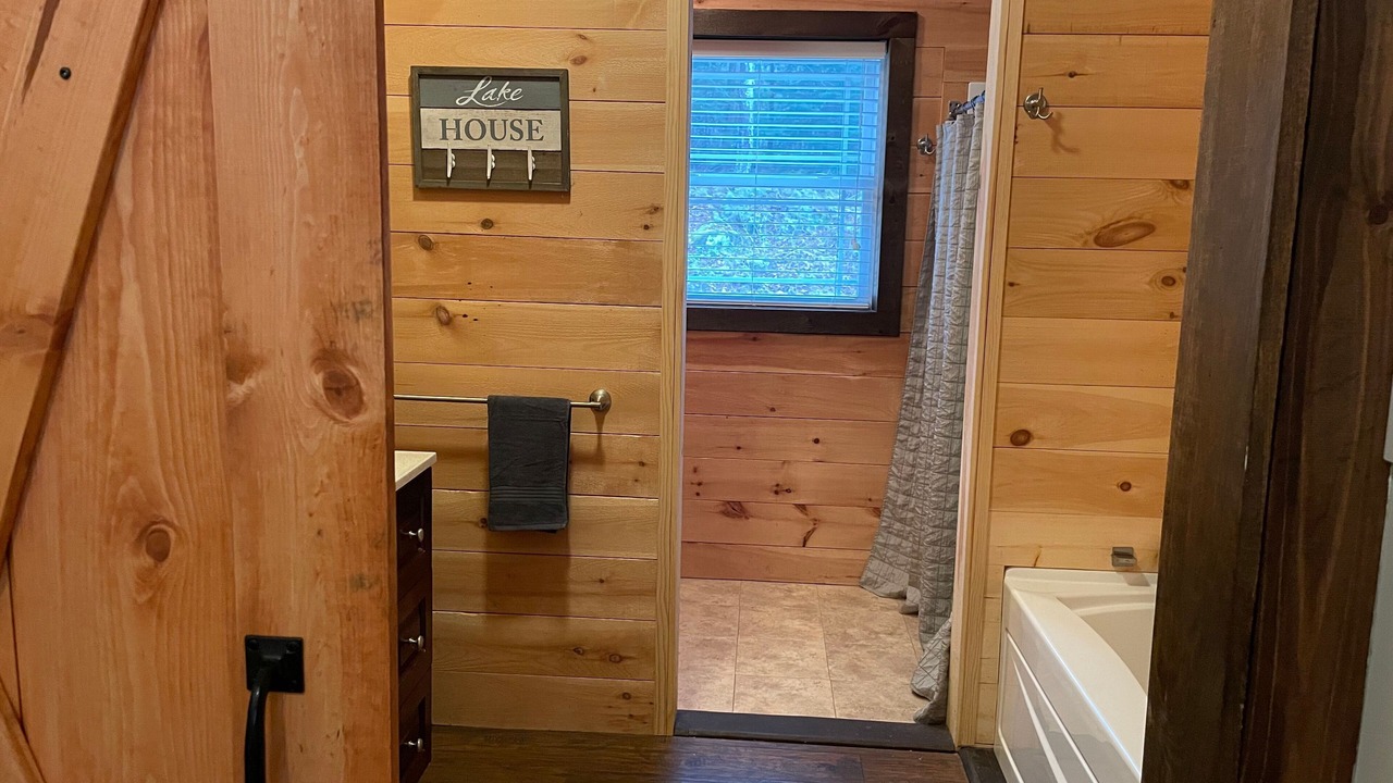 Photo of Bathroom in Schroon Lake