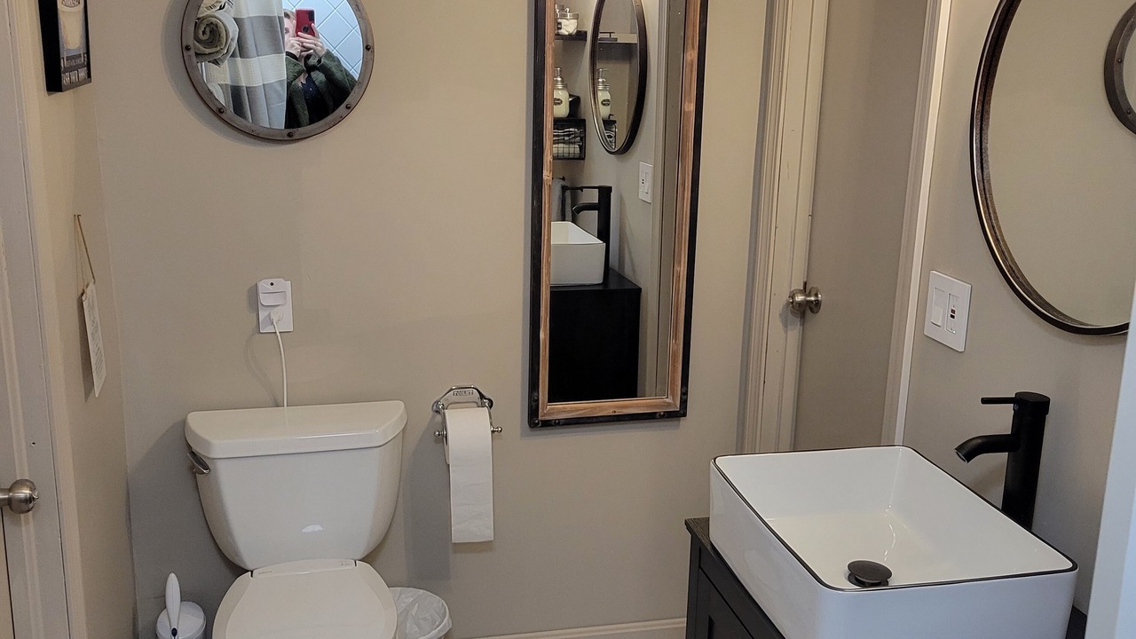 Photo of Bathroom in Reading