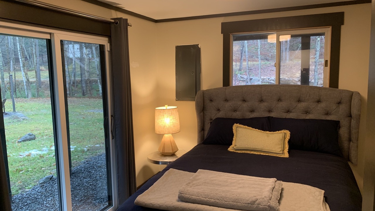 Photo of Bedroom in Woodsville