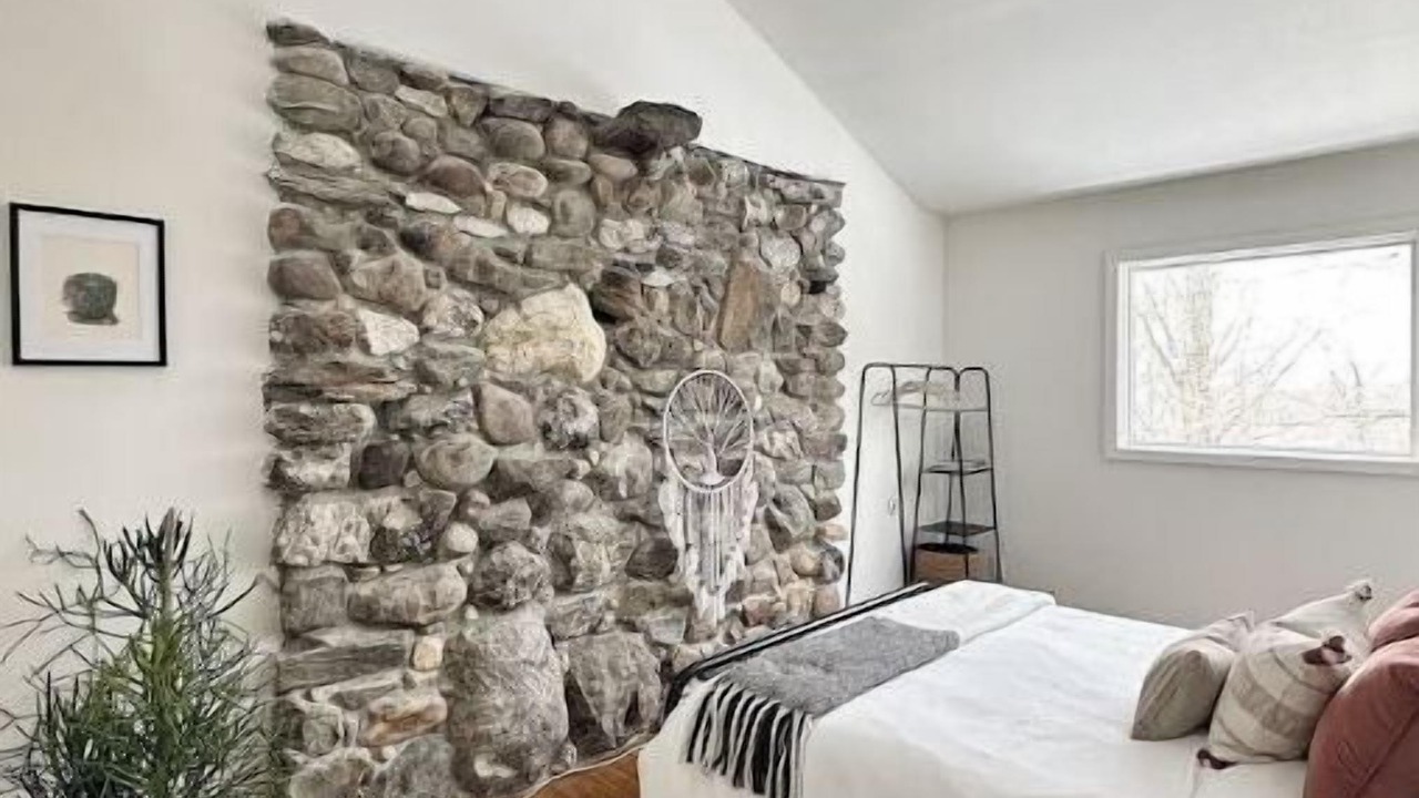 Photo of Bedroom in Clinton Corners