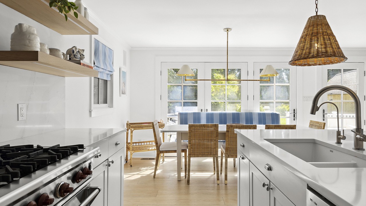 Photo of Kitchen in Village of Southampton