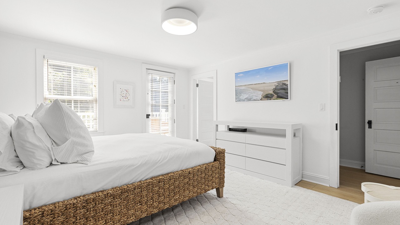 Photo of Bedroom in Village of Southampton