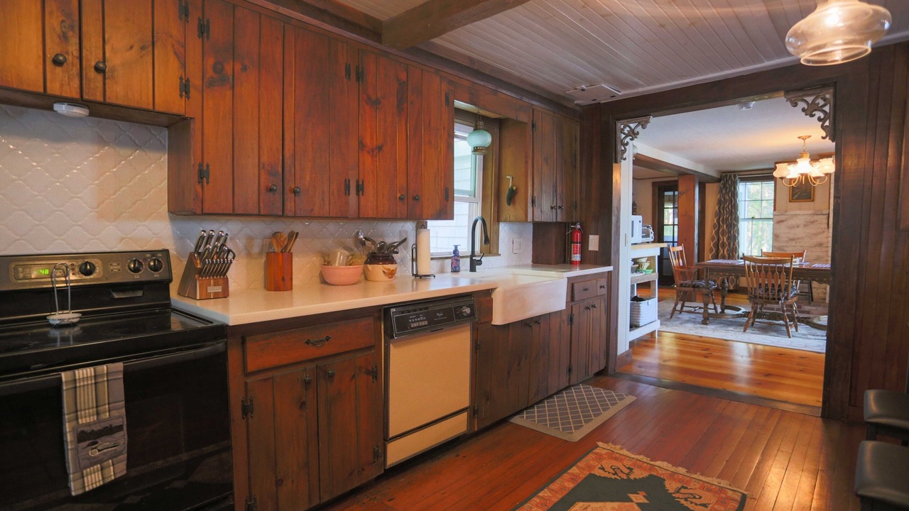 Photo of Kitchen in Winthrop