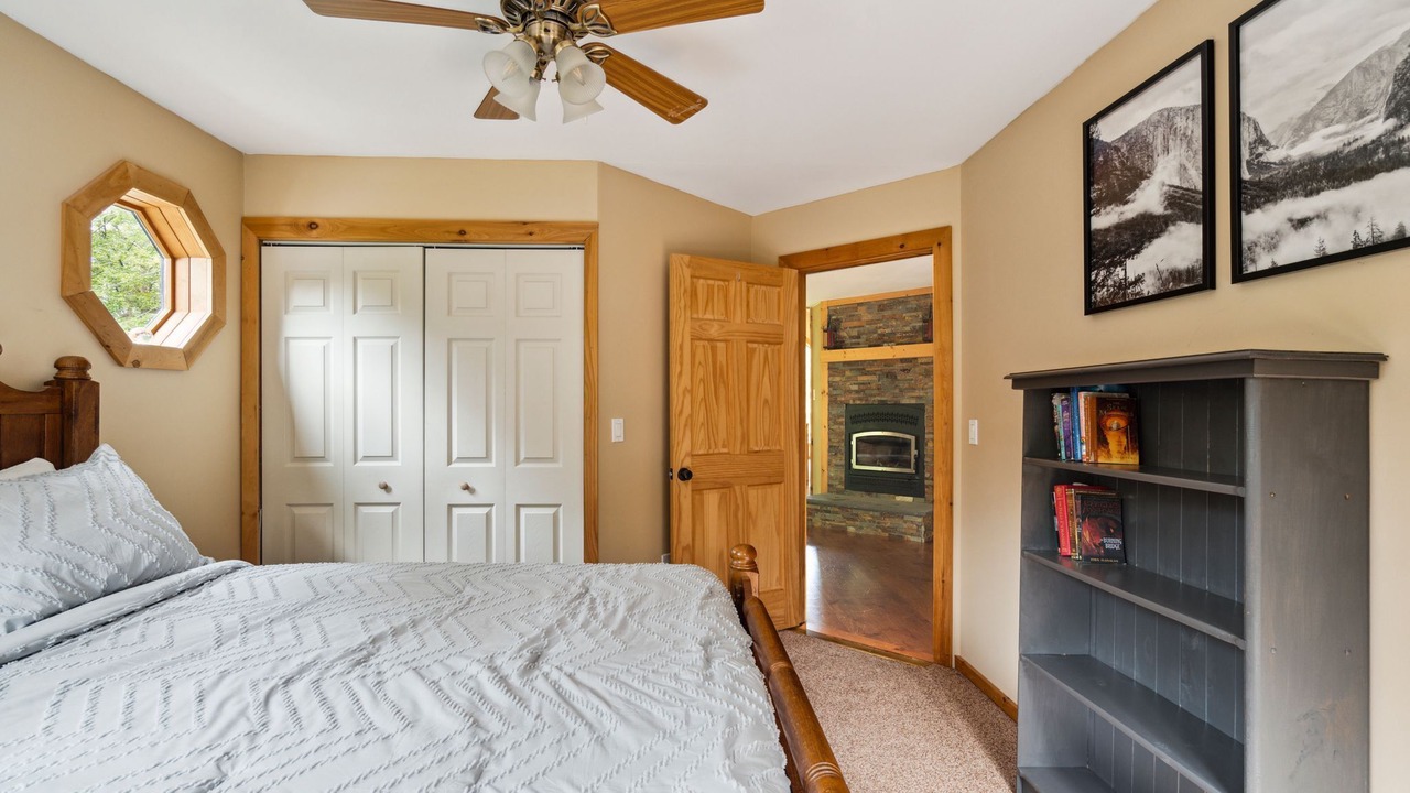 Photo of Bedroom in Wardsboro