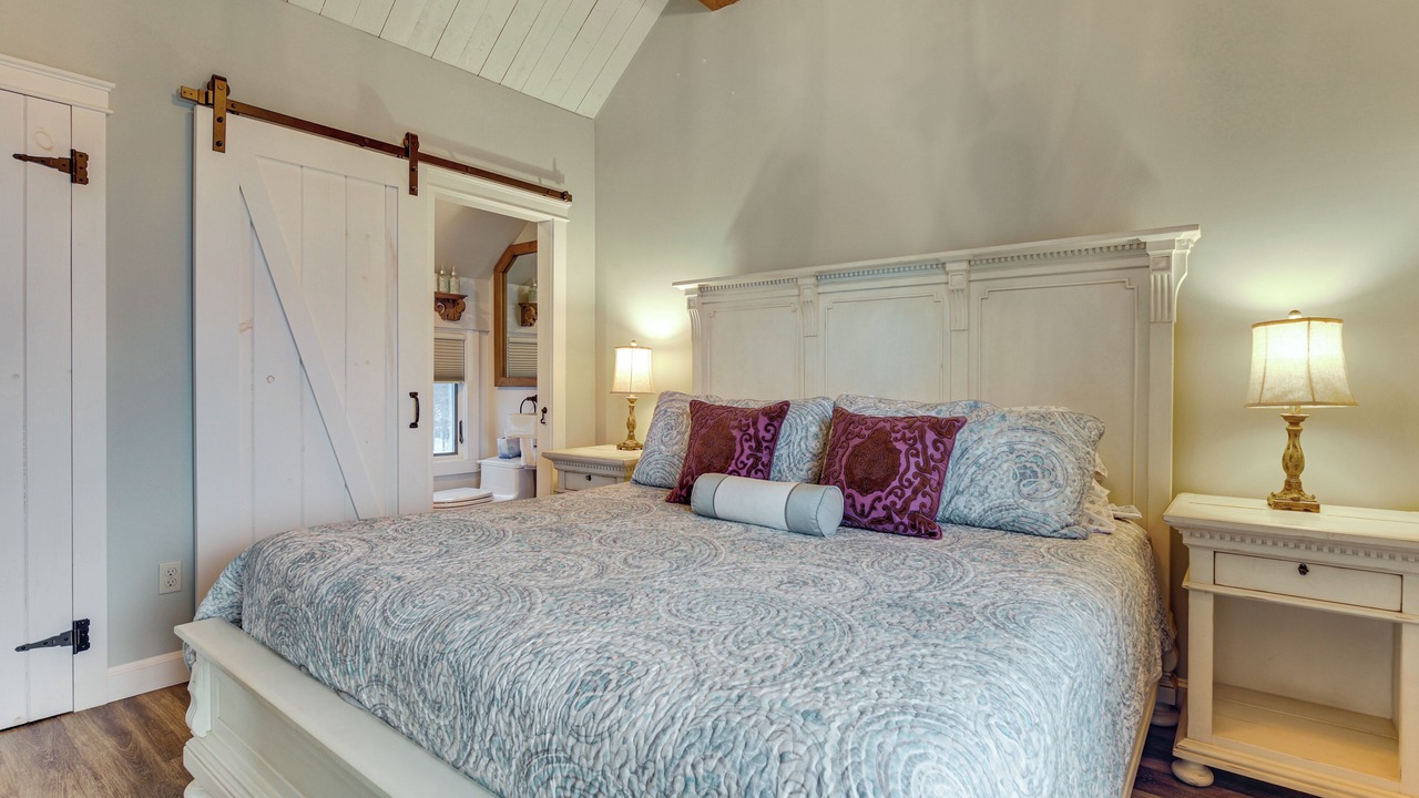 Photo of Bedroom in Warren