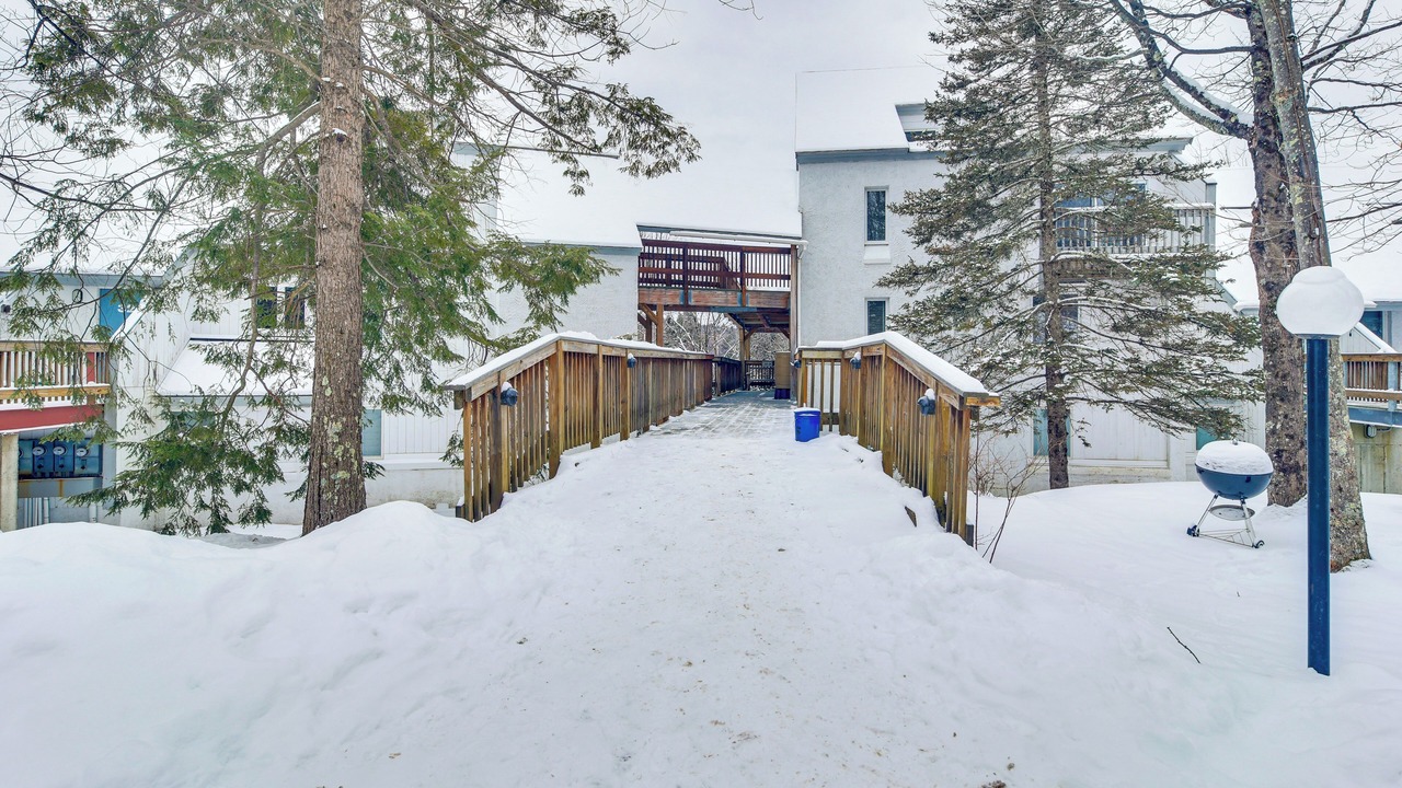 Photo of Outdoor in Warren