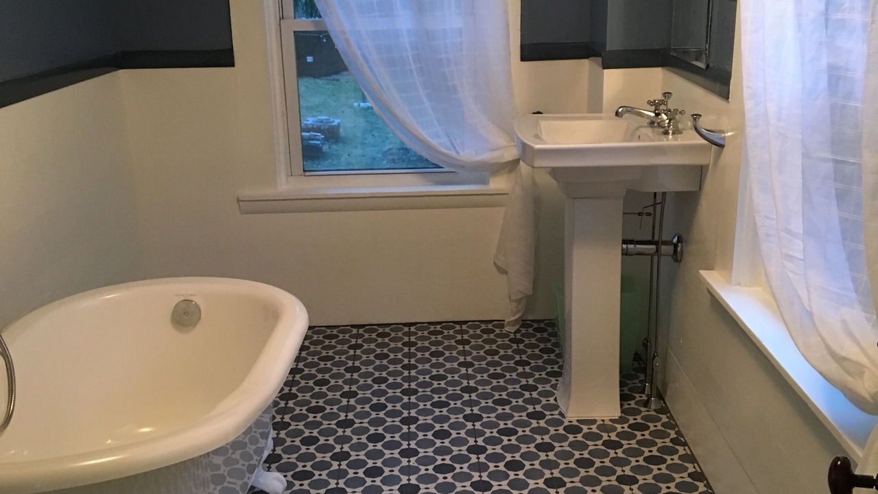 Photo of Bathroom in Housatonic