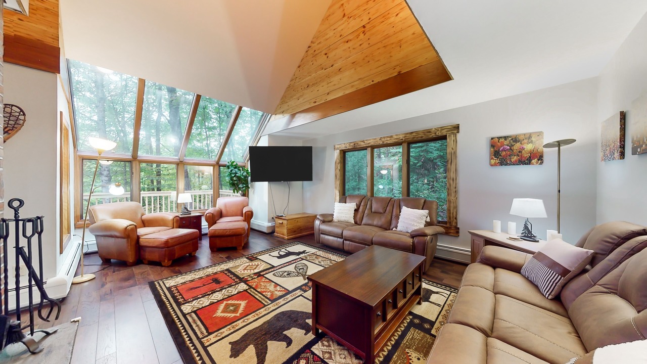 Photo of Livingroom in Ludlow