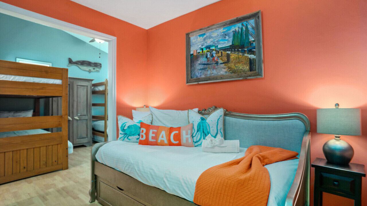 Photo of Bedroom in Terramar Beach
