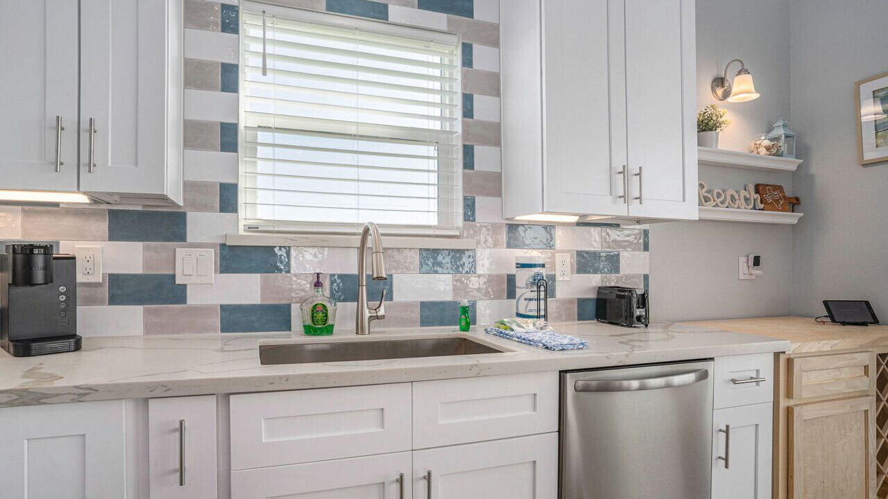 Photo of Kitchen in Terramar Beach
