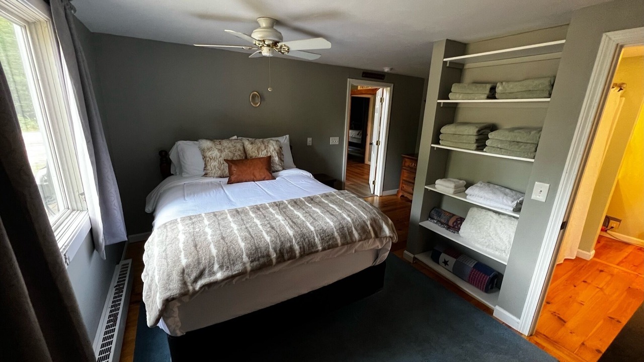 Photo of Bedroom in Silver Lake