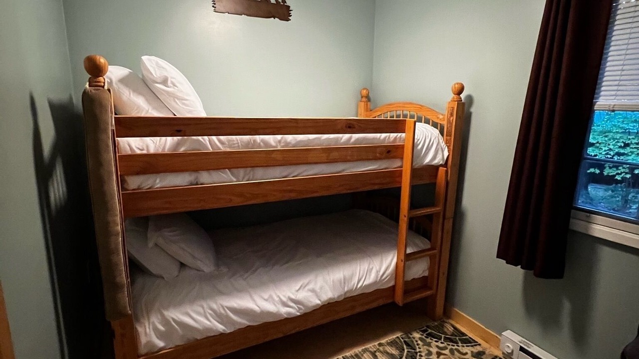 Photo of Bedroom in Silver Lake