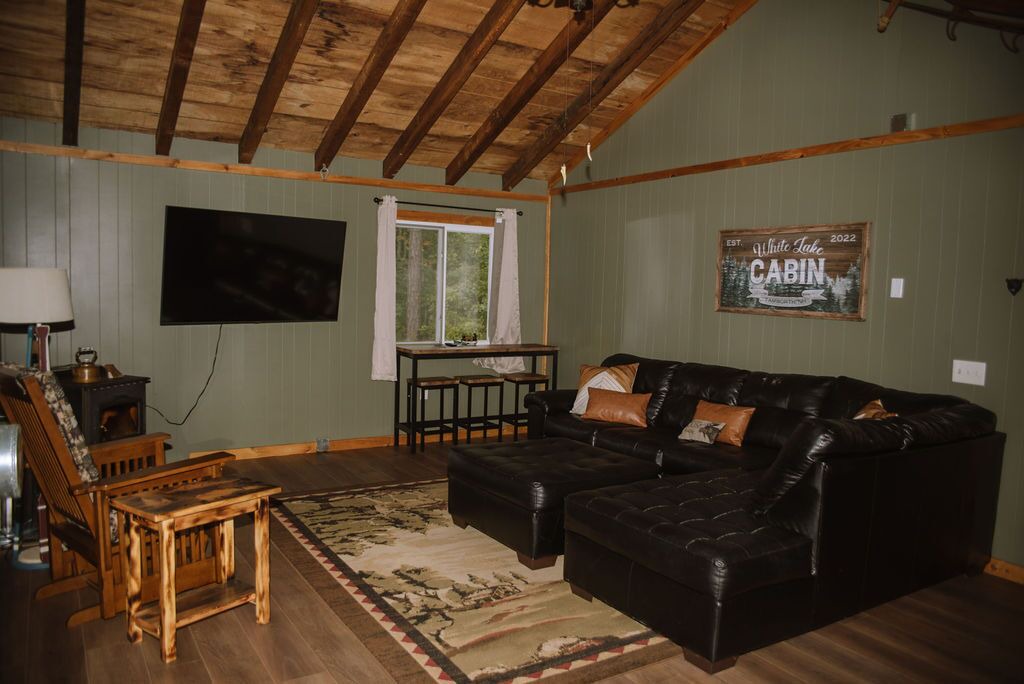 Photo of Livingroom in Silver Lake