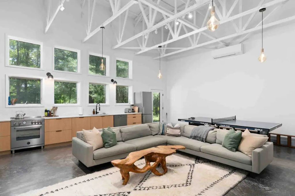 Photo of Livingroom in New Paltz