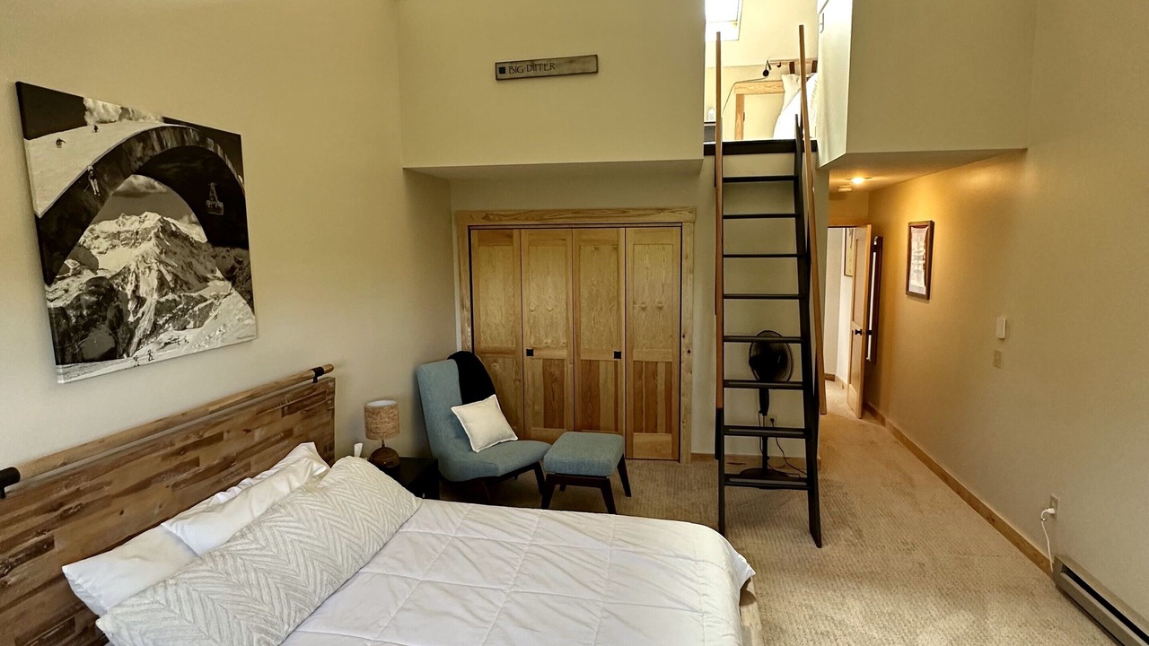 Photo of Bedroom in East Burke