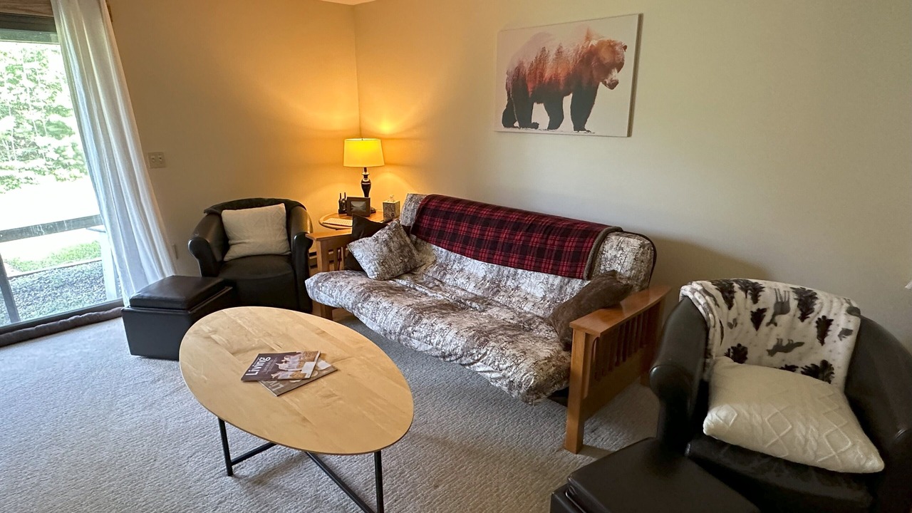 Photo of Livingroom in East Burke