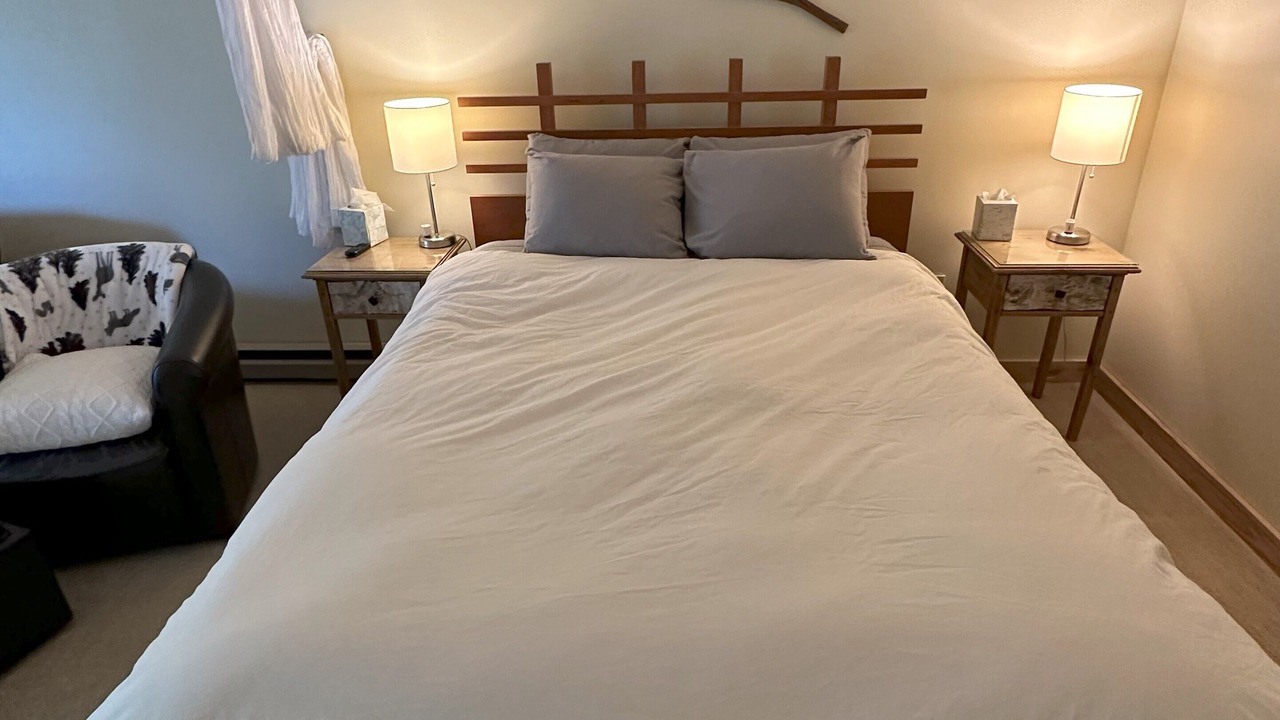Photo of Bedroom in East Burke
