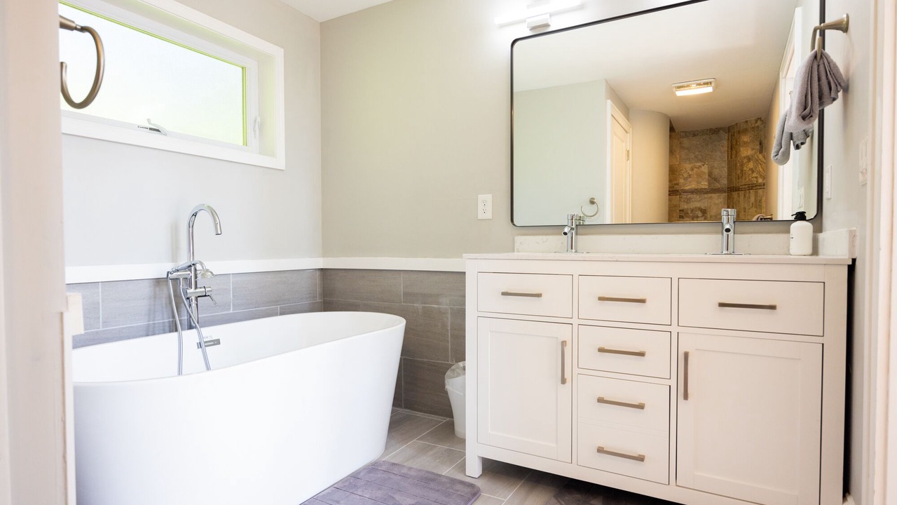Photo of Bathroom in Saratoga Springs