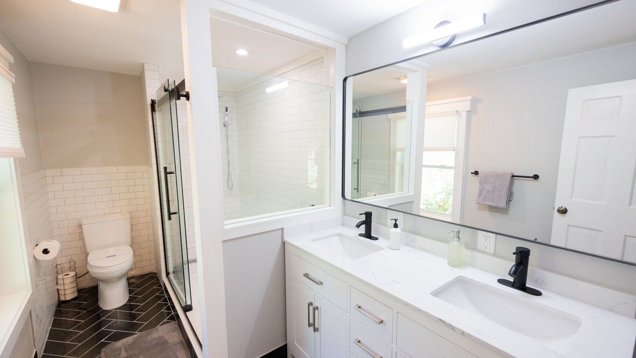 Photo of Bathroom in Saratoga Springs