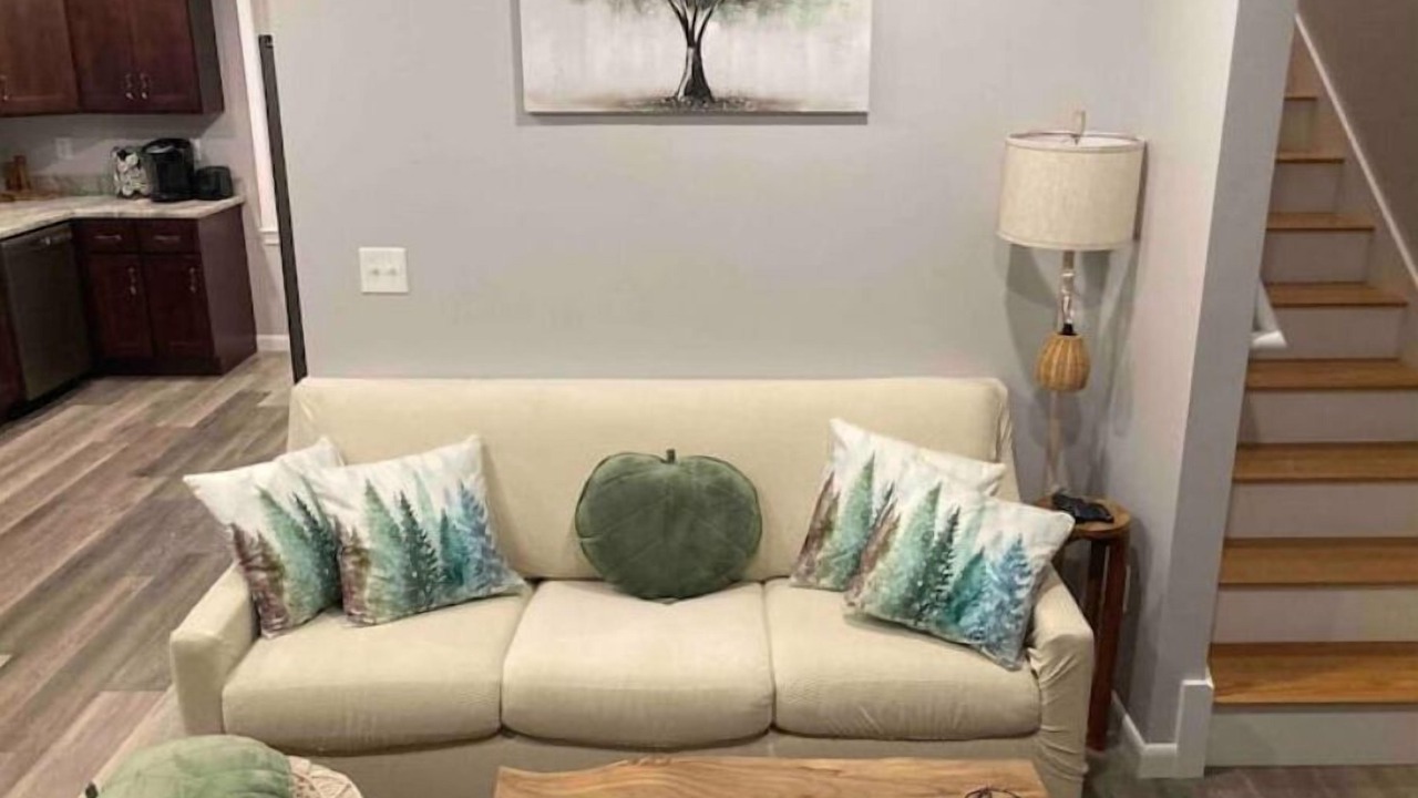 Photo of Livingroom in Newport