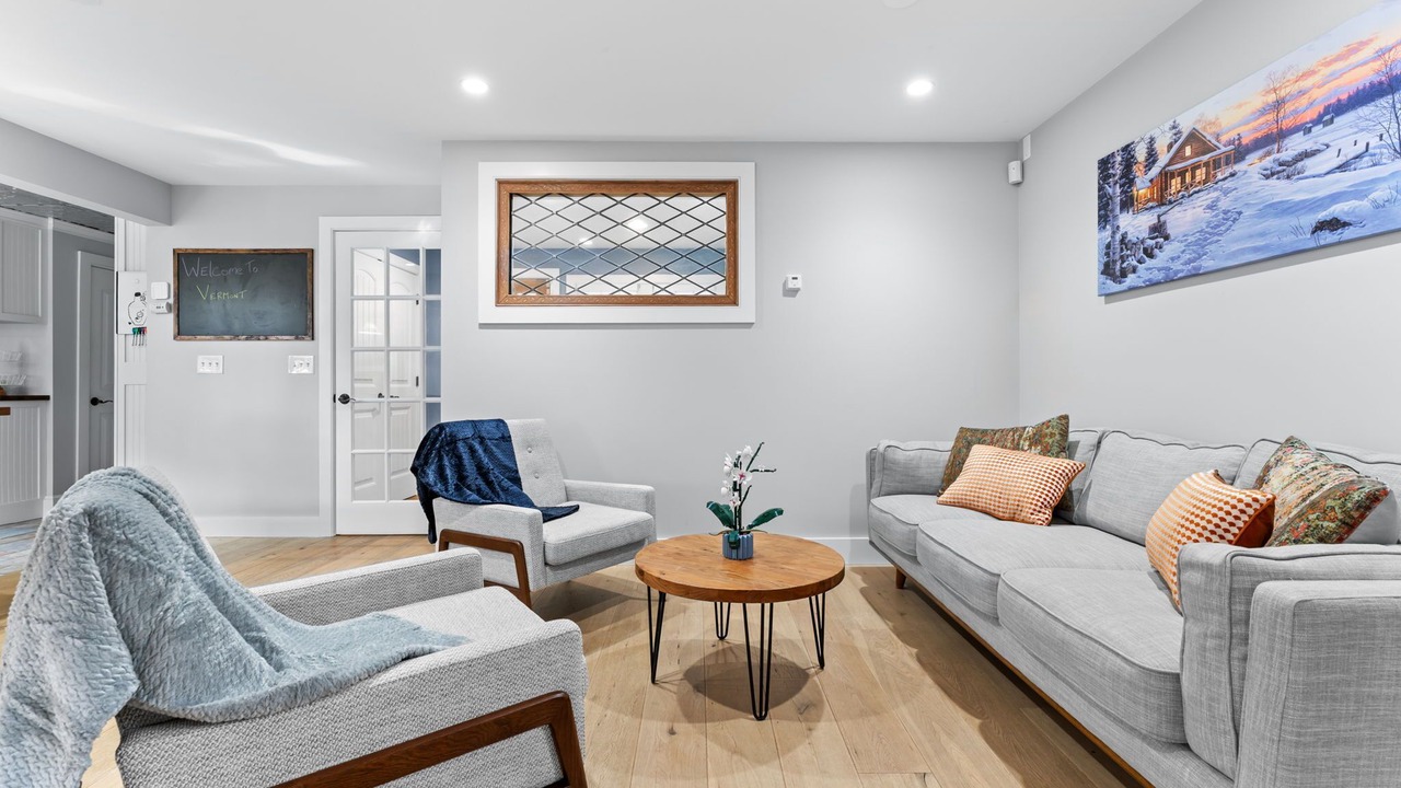 Photo of Livingroom in East Haven  Rutland County