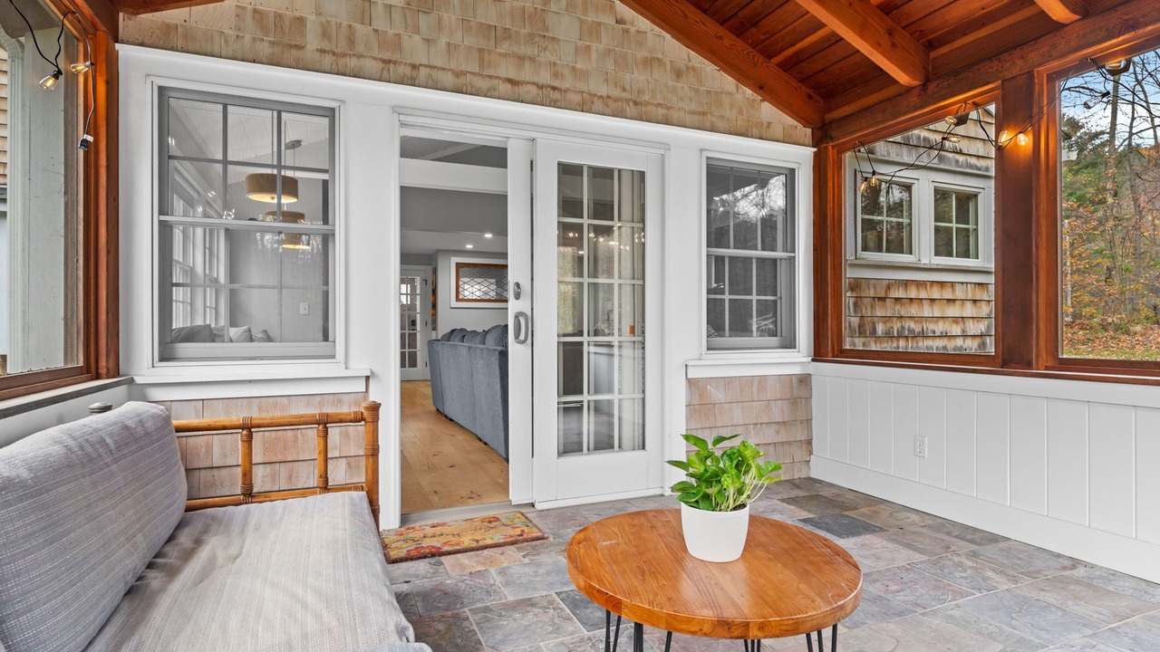 Photo of Livingroom in East Haven  Rutland County