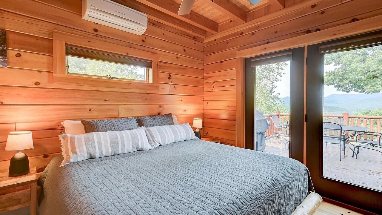 Photo of Bedroom in Intervale