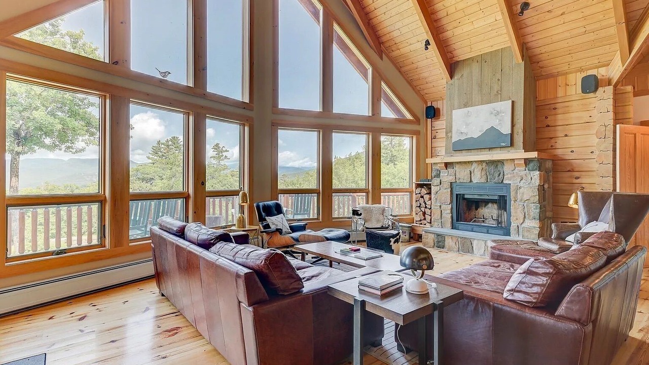 Photo of Livingroom in Intervale