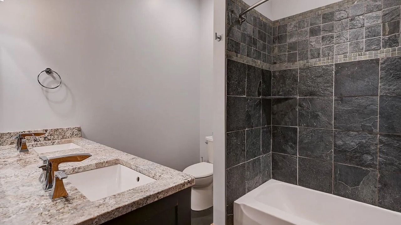 Photo of Bathroom in Intervale