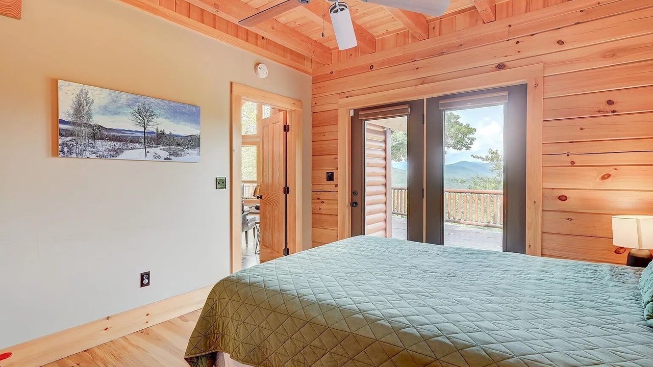 Photo of Bedroom in Intervale