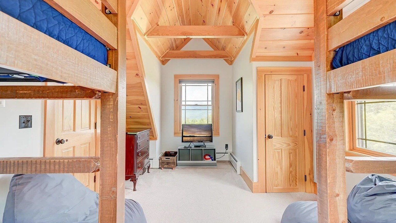 Photo of Bedroom in Intervale