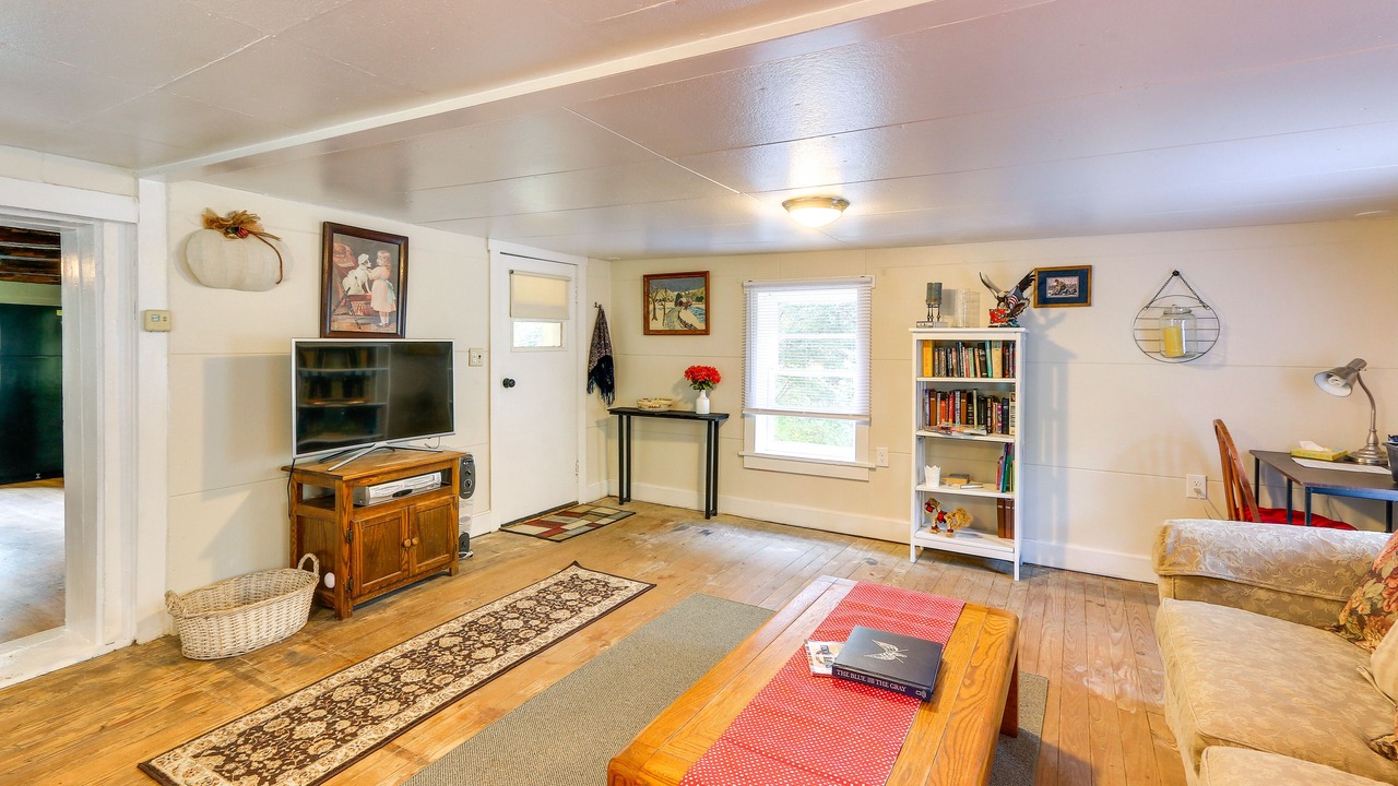 Photo of Livingroom in Boonsboro