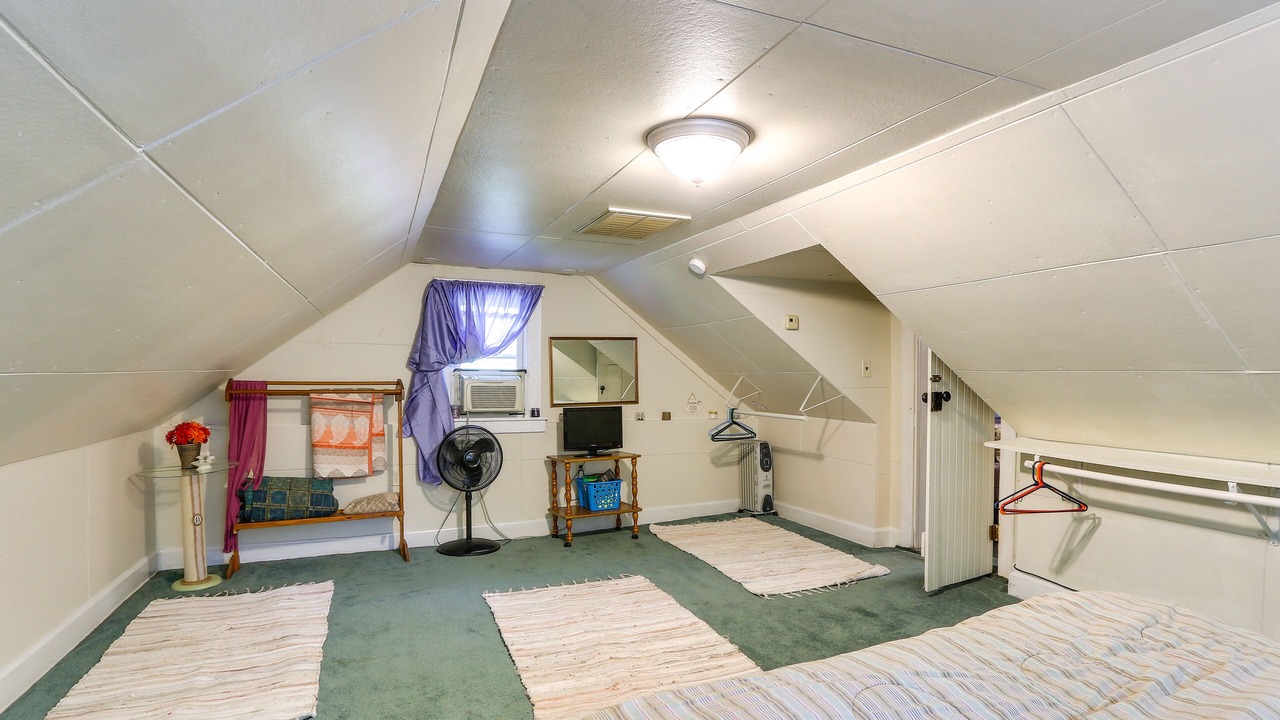 Photo of Bedroom in Boonsboro