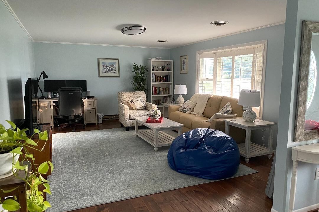 Photo of Livingroom in Middletown