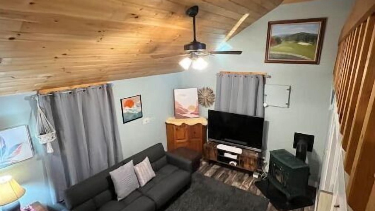 Photo of Livingroom in Whitefield