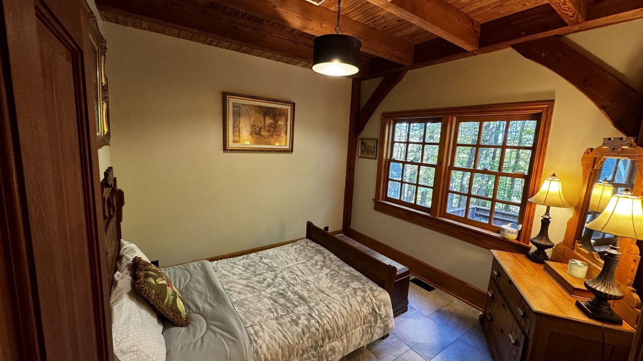 Photo of Bedroom in Cream Ridge