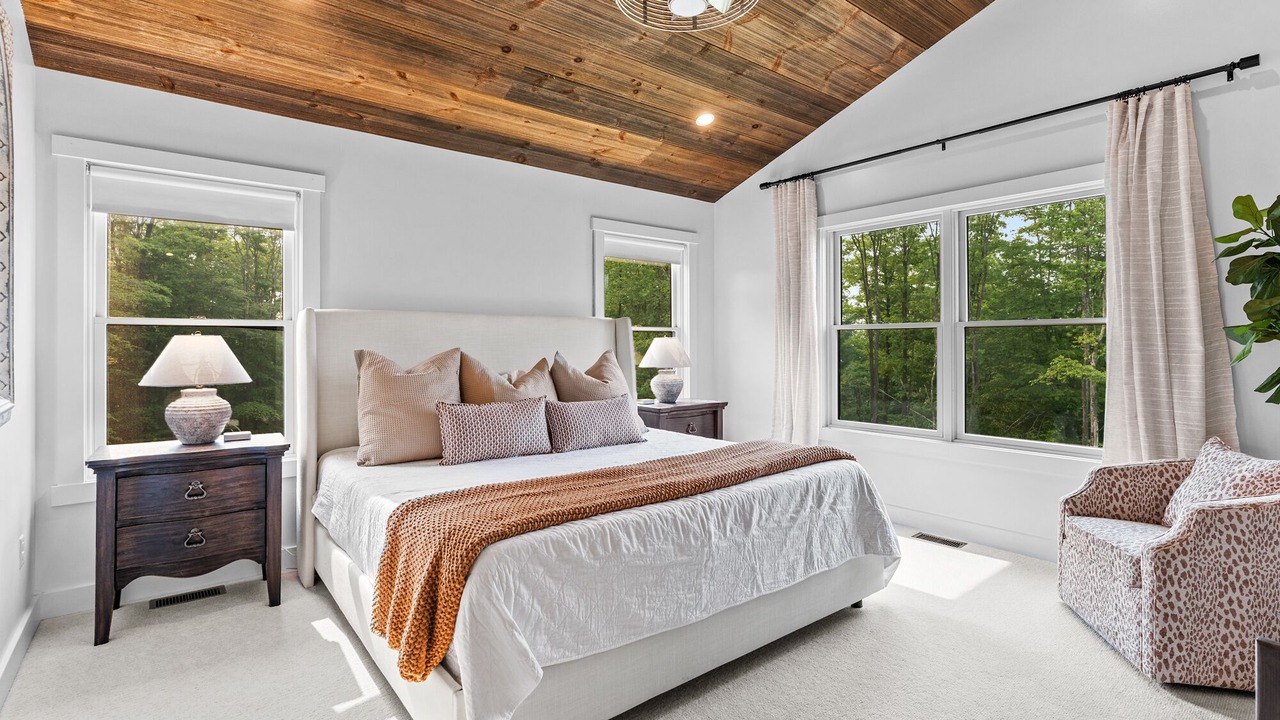 Photo of Bedroom in Ellicottville