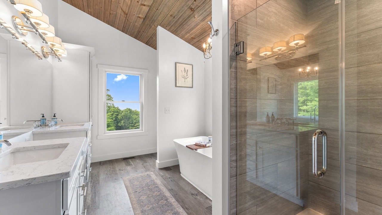 Photo of Bathroom in Ellicottville