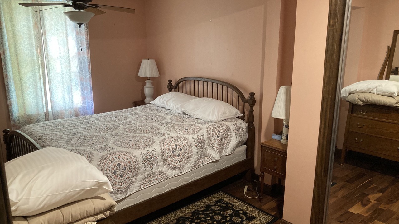 Photo of Bedroom in Castleton