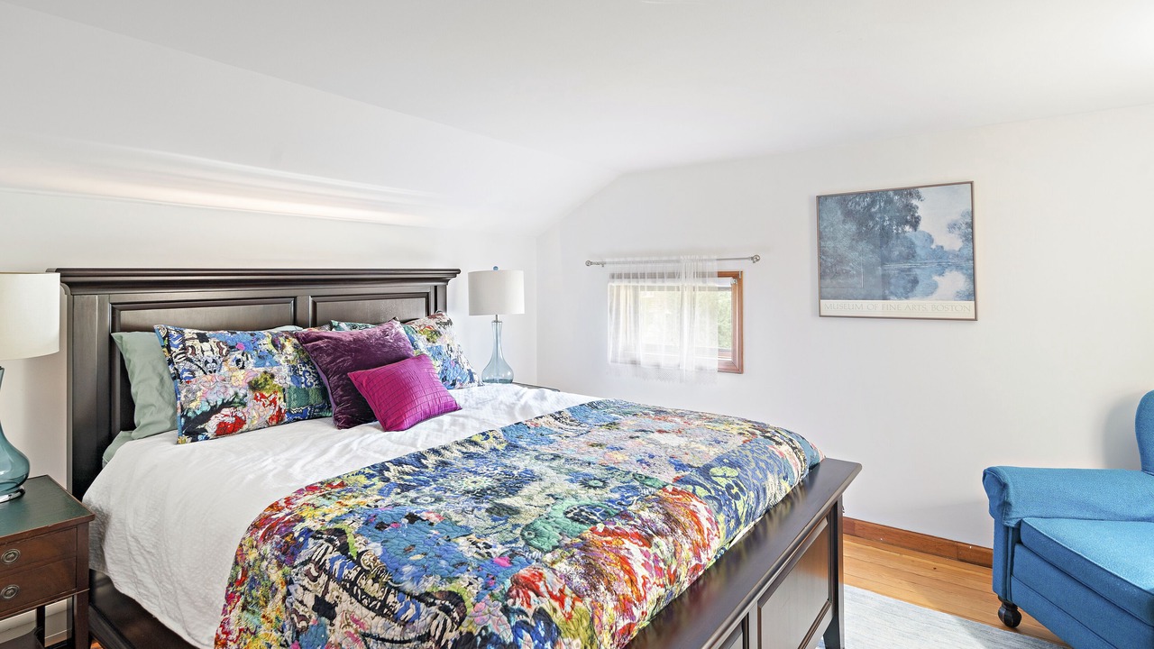 Photo of Bedroom in Lenox Dale
