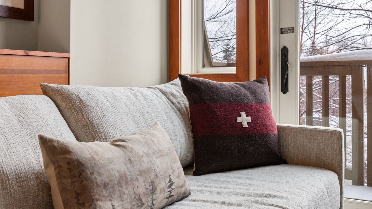 Photo of Livingroom in Stowe Area