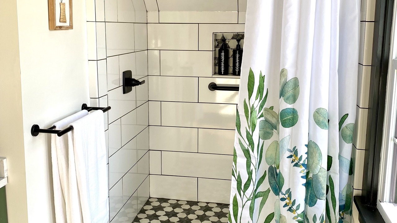 Photo of Bathroom in Elkton