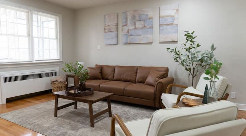 Photo of Livingroom in North Brunswick
